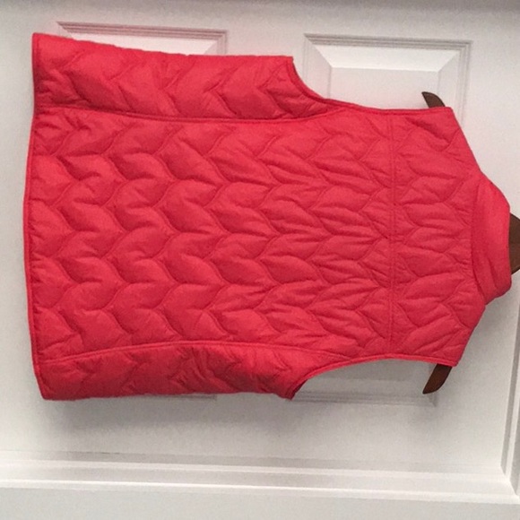 Vest - Picture 3 of 6